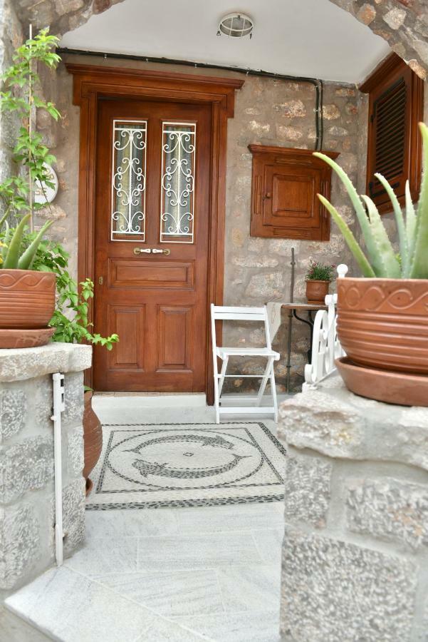 Kassandra House * Hidra